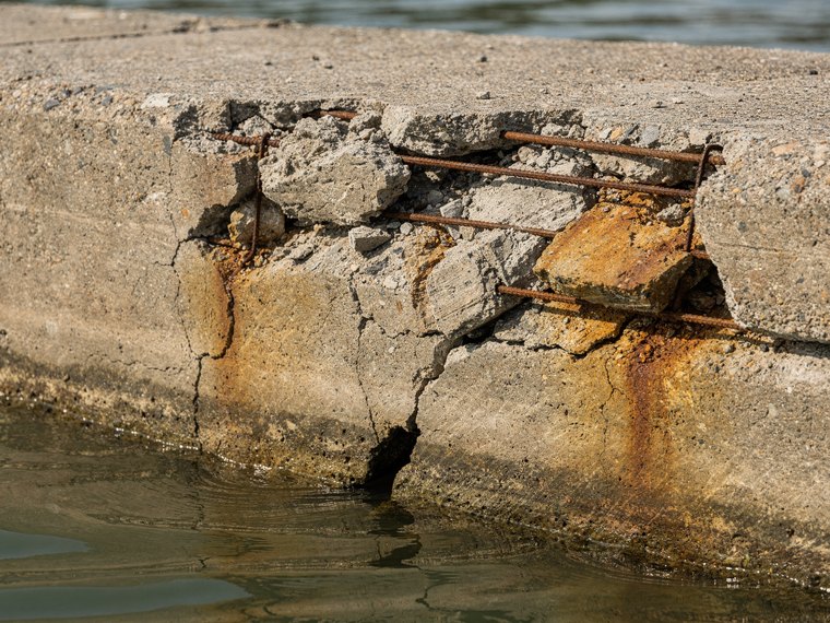 Seawall repair in Miami, FL